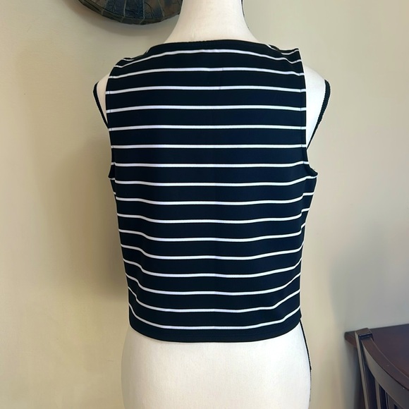 Decree - Black & White Stripe Crop Top, L - Picture 2 of 11